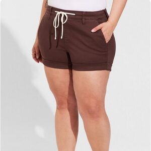 TORRID | Stretch Twill Short